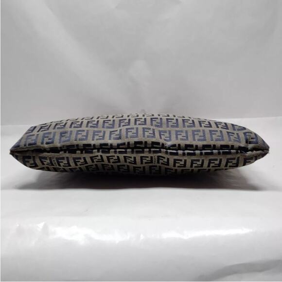 Fendi tote bag. - Picture 5 of 9